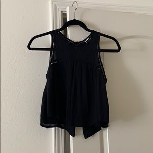 Cropped tank top with open back